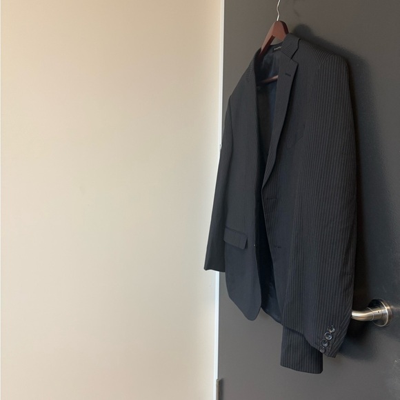 Ermenegildo Zegna NWOT black with brown pinstriped NO SIZE see measurements - Picture 4 of 16